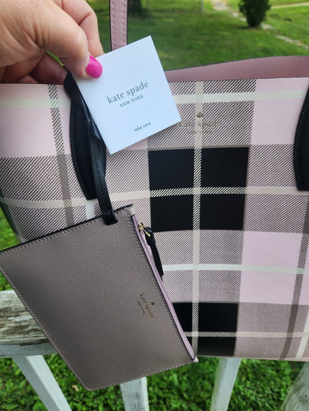 Kate Spade New York Arch Woodland Plaid Large Reversible Tote NWT - Picture 12 of 12